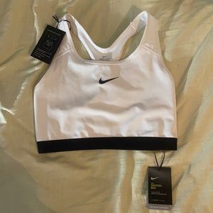 nike sports bra